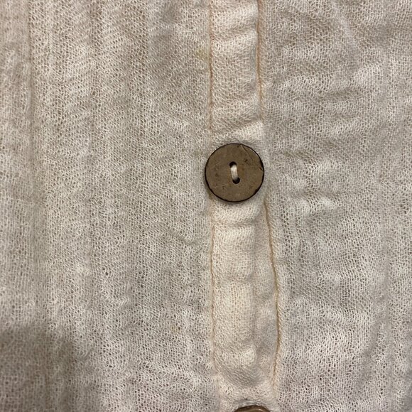Jen’s Pirate Booty Gauze Button Up Shirt Top Short sleeve Minimalist Beige M/L - Picture 9 of 13